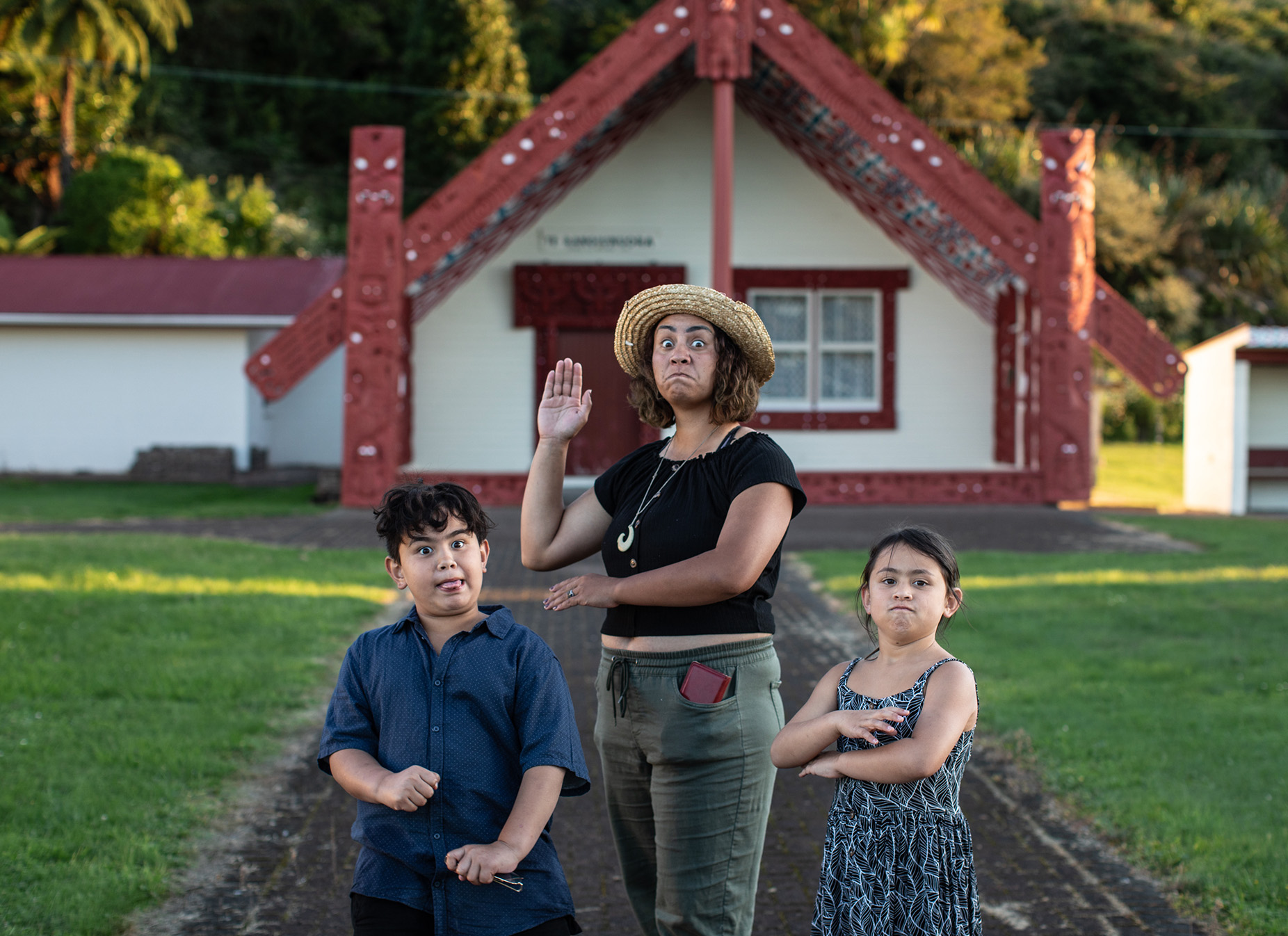 Building-women-photography-C-8